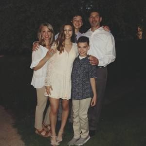 Meet your Posher, Carrie